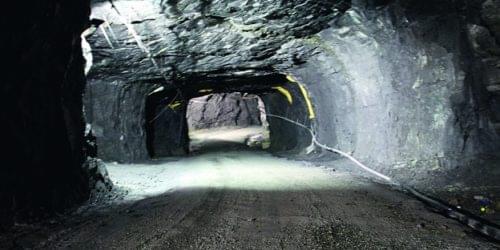 Miljødirektoratet fastholder at disse gruvegangene i Brevik er de mest egnede for etablering av et nytt deponi for uorganisk farlig avfall