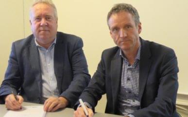 Bjørn Kopstad (t.v.) og Henrik Lystad tror definitivt at det er behov for et nytt rådgivningsselskap i avfalls- og gjenvinningsbransjen.