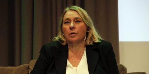 Juridisk utredningsleder Heidi Margareth Johansen i Direktoratet for samfunnssikkerhet og beredskap presenterte de nye reglene på Farlig avfallskonferansen.